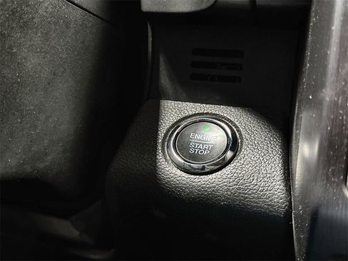 Used 2018 Ford Expedition Platinum image 24