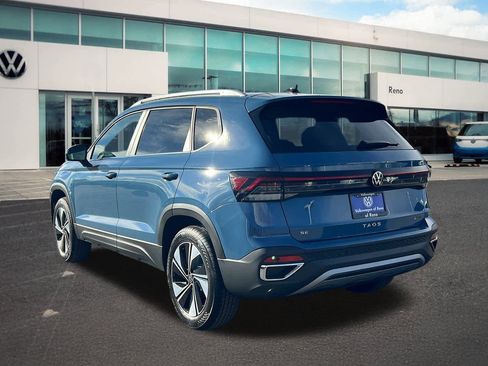 New 2026 Volkswagen Taos SE image 7