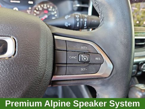 Used 2022 Jeep Compass Latitude w/ Sun and Sound Group AWD/4WD image 12