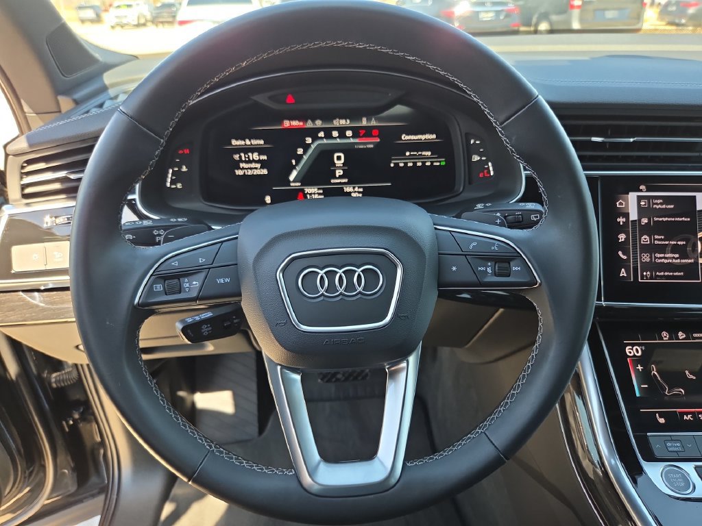 Used 2026 Audi Q7 3.0T Premium w/ Convenience Plus Package AWD/4WD image 21