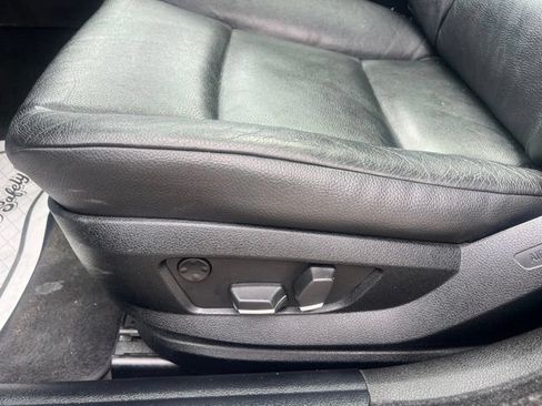 Used 2012 BMW 535i xDrive Sedan AWD/4WD image 20