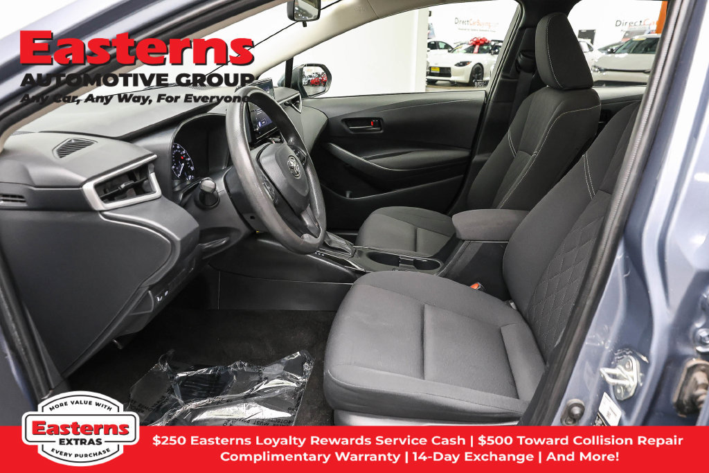 Used 2023 Toyota Corolla LE FWD image 11