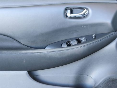 Used 2021 Nissan Leaf SV Plus image 13