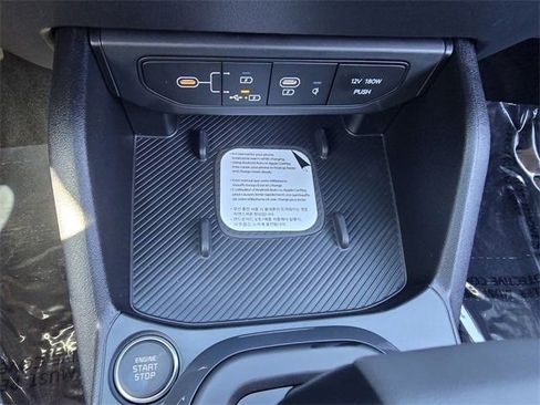 New 2025 Kia K4 EX image 18