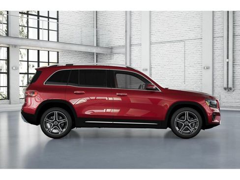 New 2026 Mercedes-Benz GLB 250 image 16