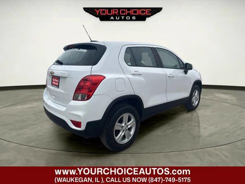 Used 2017 Chevrolet Trax LS AWD/4WD image 5