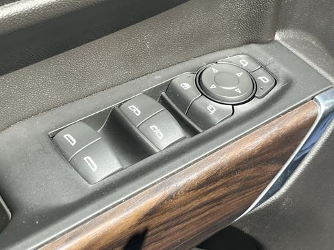 Used 2021 GMC Sierra 1500 SLT AWD/4WD image 22