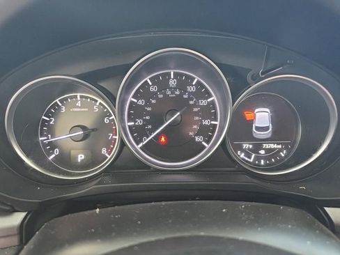 Used 2019 MAZDA CX-5 Touring FWD image 5