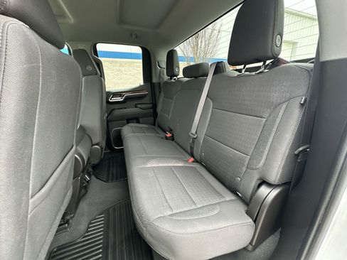 Used 2023 GMC Sierra 1500 Elevation image 24