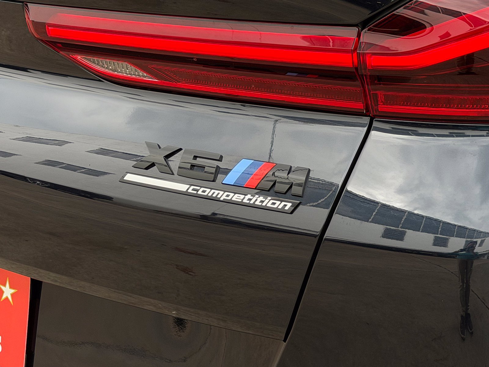 Used 2022 BMW X6 M w/ Competition Package AWD/4WD image 15