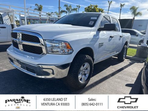 Used 2022 RAM 1500 Classic SLT image 1
