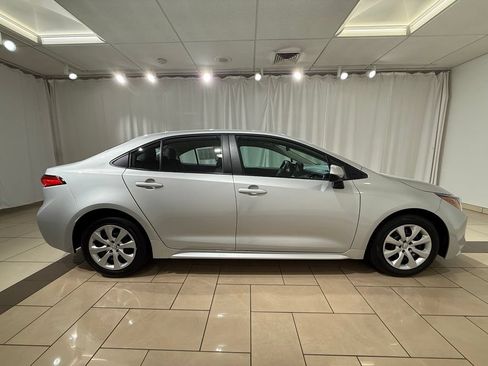 Certified 2026 Toyota Corolla LE FWD image 6