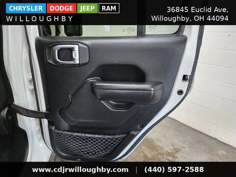 Used 2020 Jeep Wrangler Unlimited Sport AWD/4WD image 31