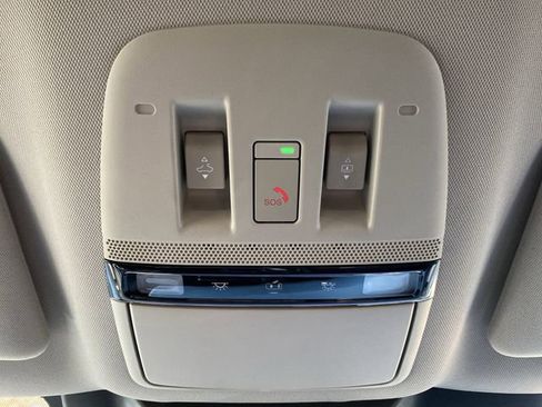 Used 2025 Nissan Murano SL image 28