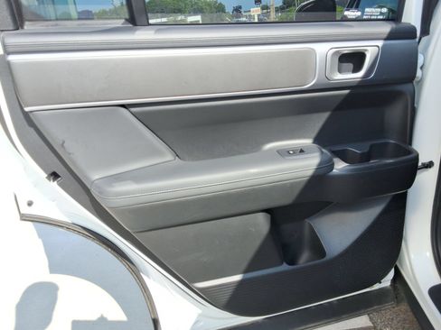 Used 2026 Hyundai Santa Fe SEL AWD/4WD image 23