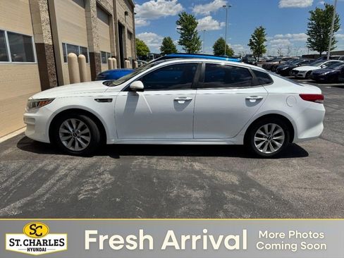 Used 2016 Kia Optima EX w/ Premium Package FWD image 1