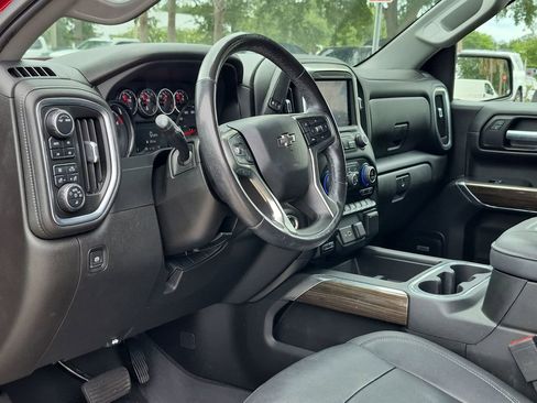 Used 2021 Chevrolet Silverado 1500 LT Trail Boss w/ Convenience Package II AWD/4WD image 10