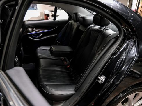 Used 2017 Mercedes-Benz E 300 image 37