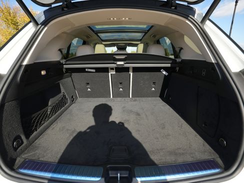 New 2026 Mercedes-Benz GLE 53 AMG 4MATIC image 21