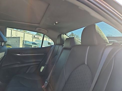 Used 2021 Toyota Camry XSE image 13