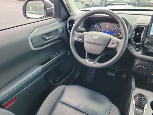 Used 2023 Ford Bronco Sport Outer Banks w/ Tech Package image 17