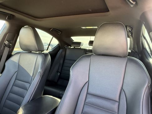 Certified 2023 Lexus IS 350 F Sport image 17