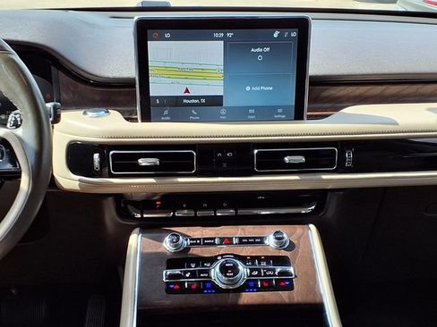 Certified 2023 Lincoln Aviator Reserve w/ Equipment Group 201A RWD image 9