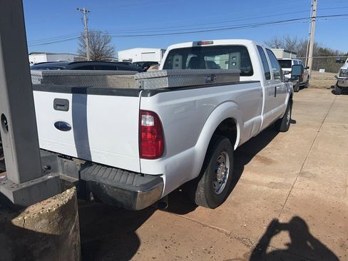 Used 2011 Ford F250 XL w/ PWR Equipment Group image 5