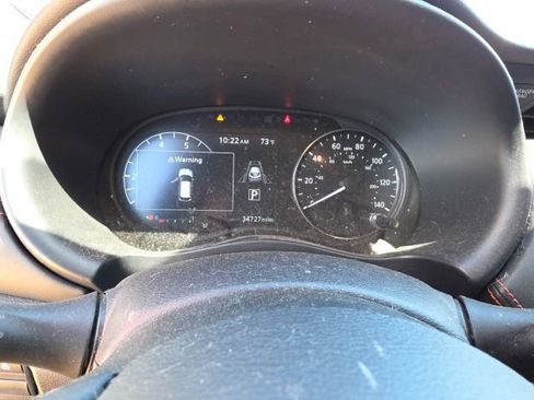 Used 2024 Nissan Kicks SR w/ SR Premium Package FWD image 16