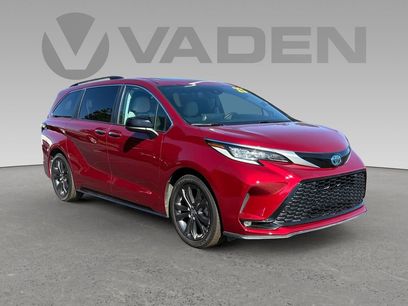 Used 2023 Toyota Sienna XSE