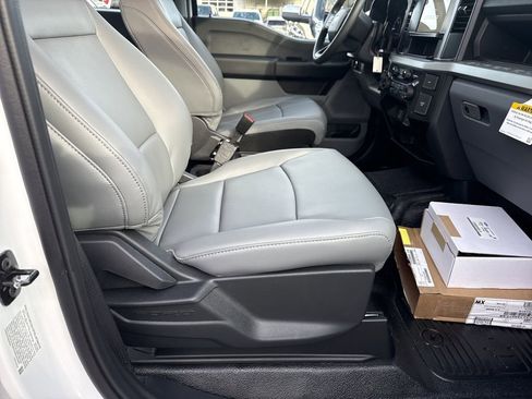 New 2026 Ford F350 XL AWD/4WD image 15
