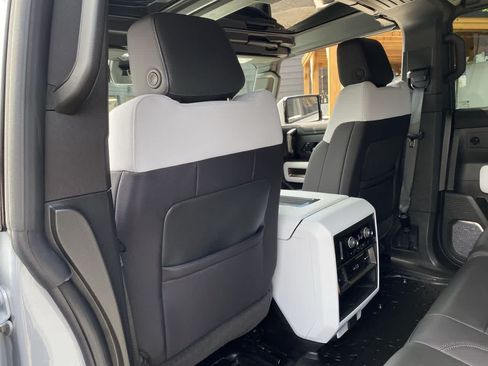 Used 2025 GMC Hummer EV 3X AWD/4WD image 15