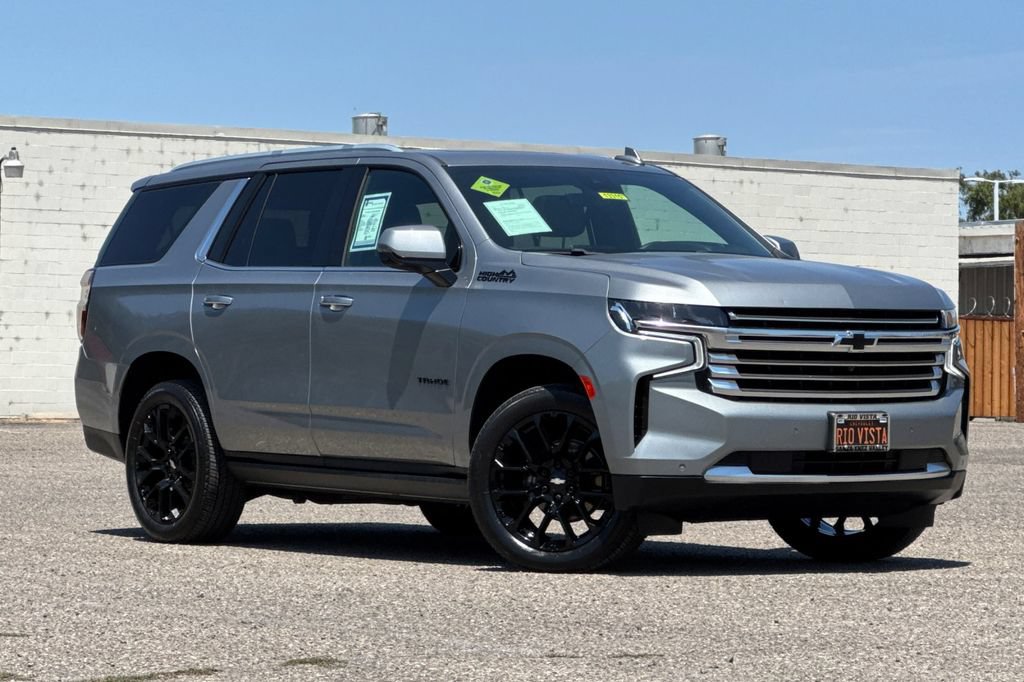 Used 2023 Chevrolet Tahoe High Country w/ LPO, Illumination Package AWD/4WD image 2