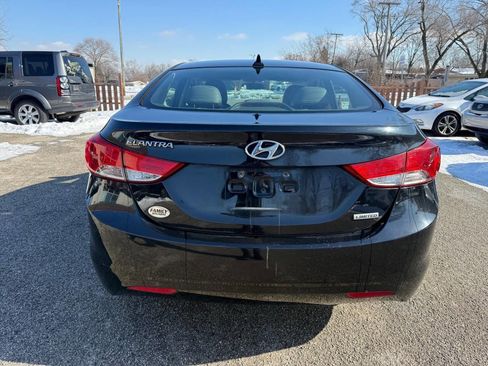 Used 2013 Hyundai Elantra Limited image 2