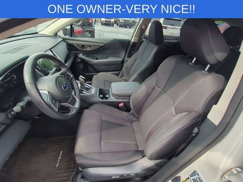 Used 2025 Subaru Outback Premium AWD/4WD image 16