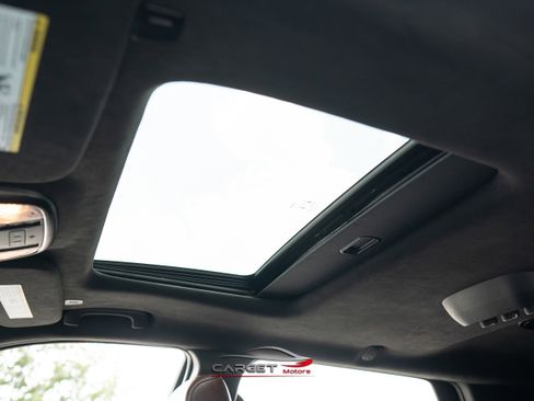 Used 2023 Dodge Durango R/T image 38