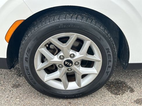 Used 2020 Kia Soul S image 21