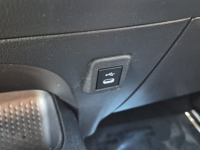 Used 2024 Toyota Corolla LE FWD image 29
