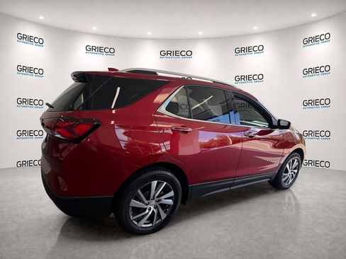 Used 2022 Chevrolet Equinox Premier AWD/4WD image 7