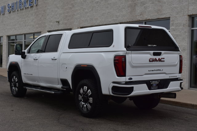 Used 2025 GMC Sierra 2500 Denali w/ Denali Reserve Package AWD/4WD image 10