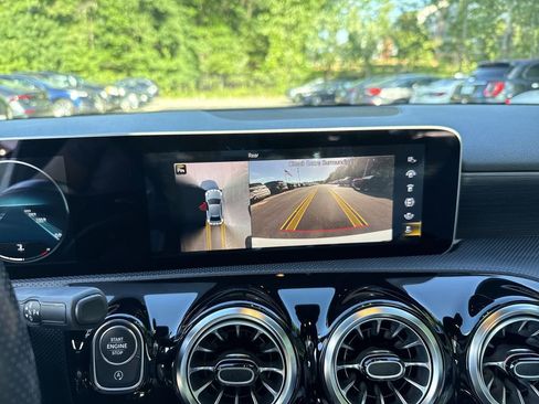 Used 2019 Mercedes-Benz A 220 4MATIC image 24