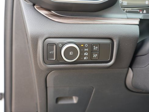 Used 2024 Ford Explorer Limited w/ Limited Technology Package AWD/4WD image 18