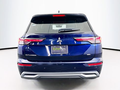 Used 2025 Mitsubishi Outlander SEL image 7