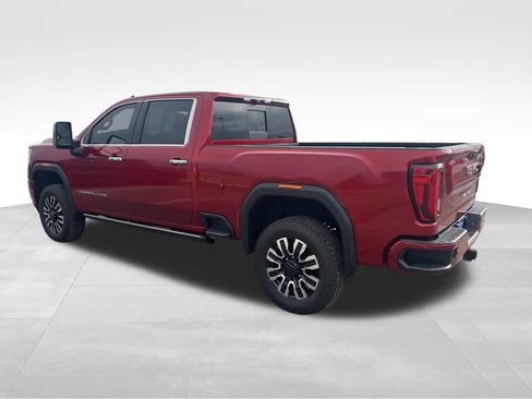 Used 2023 GMC Sierra 2500 Denali w/ Technology Package AWD/4WD image 4