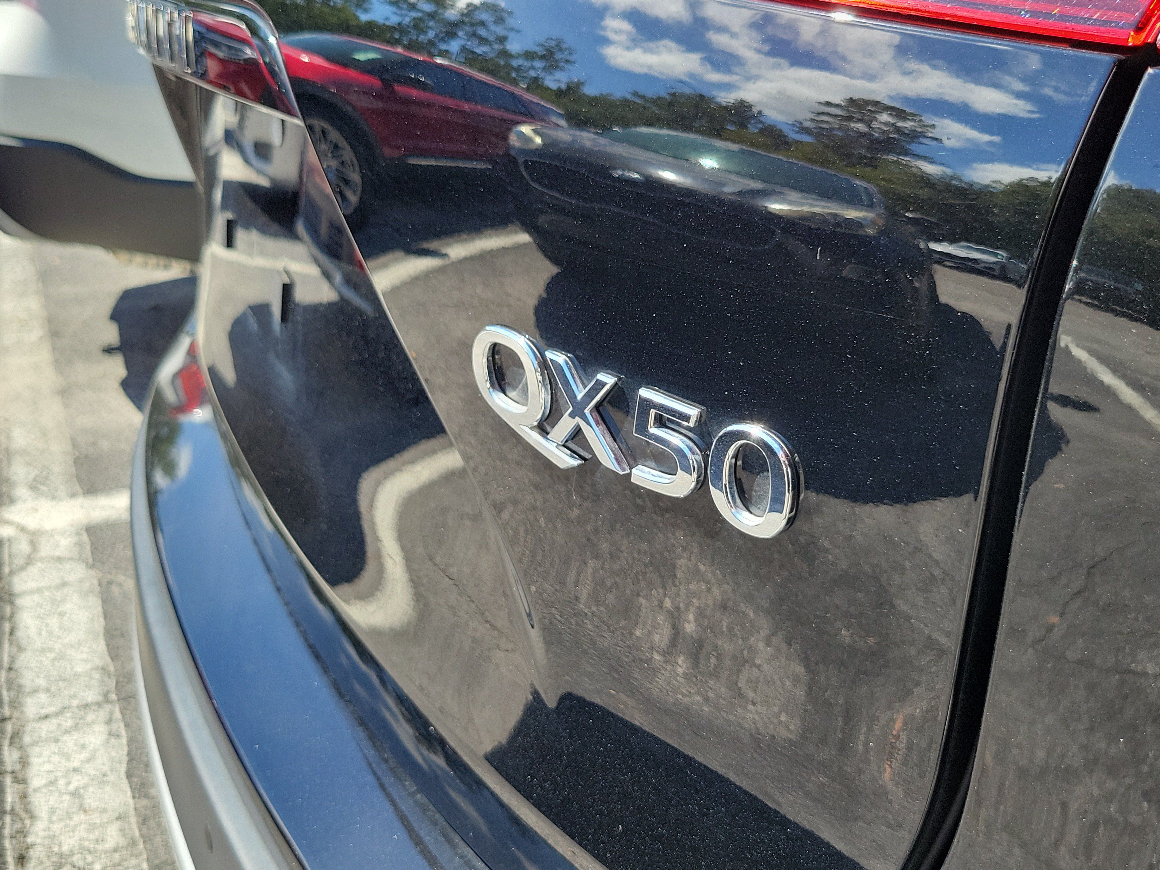 Used 2023 INFINITI QX50 Pure FWD image 8