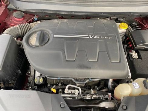 Used 2019 Jeep Cherokee Limited image 19