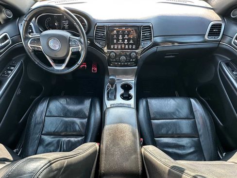 Used 2019 Jeep Grand Cherokee Limited w/ Luxury Group II AWD/4WD image 19