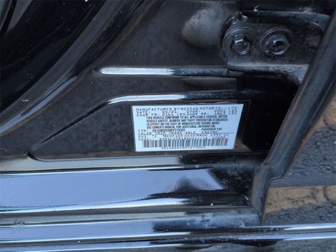 Used 2021 Nissan Sentra SR w/ SR Premium Package image 24