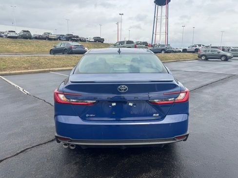 New 2026 Toyota Camry SE image 4