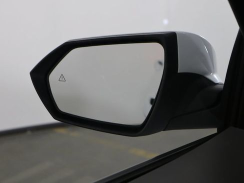 Used 2025 Hyundai Elantra SEL FWD image 41